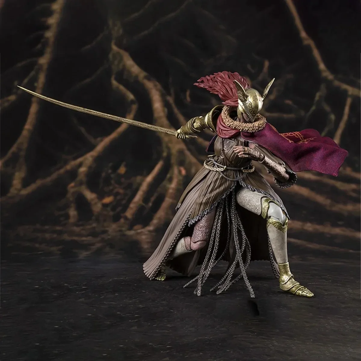 ELDEN RING Michela Blade Maleni Figure - Image 4